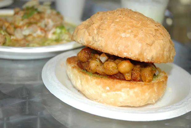 bombay chowpatty toronto