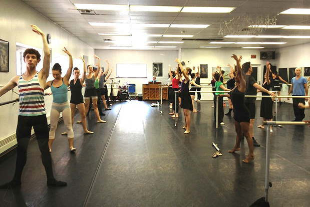 Changé up your workout: adult ballet classes in Toronto ...