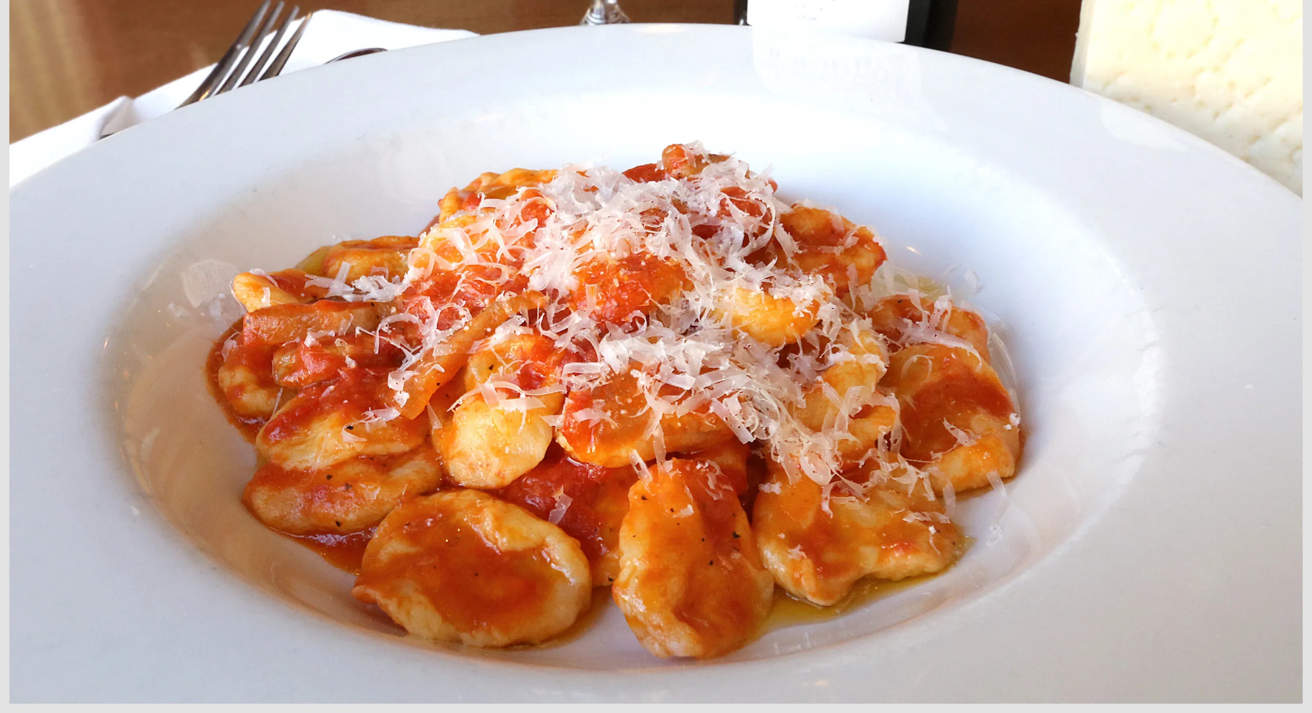 Zucca Trattoria Gnocchi Ricci Amatriciana e1564173796928 scaled 1