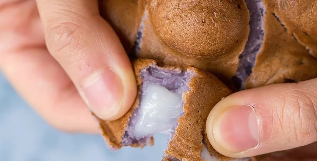 goden bubbles pull apart