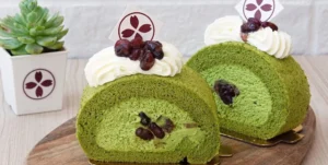 bloom cafe matcha roll