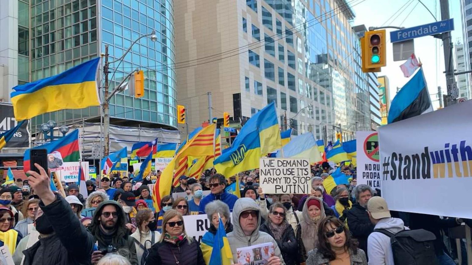 Toronto names area in front of Russian Consulate 'Free Ukraine Square