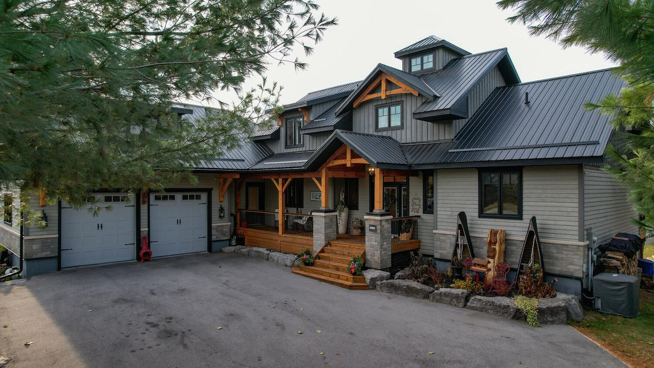 This $3.199 million Kawartha Lakes Cottage has its own movie theatre