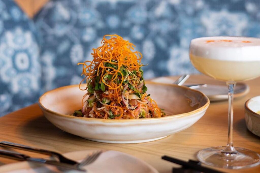 these-are-toronto-s-most-mesmerising-japanese-fusion-restaurants