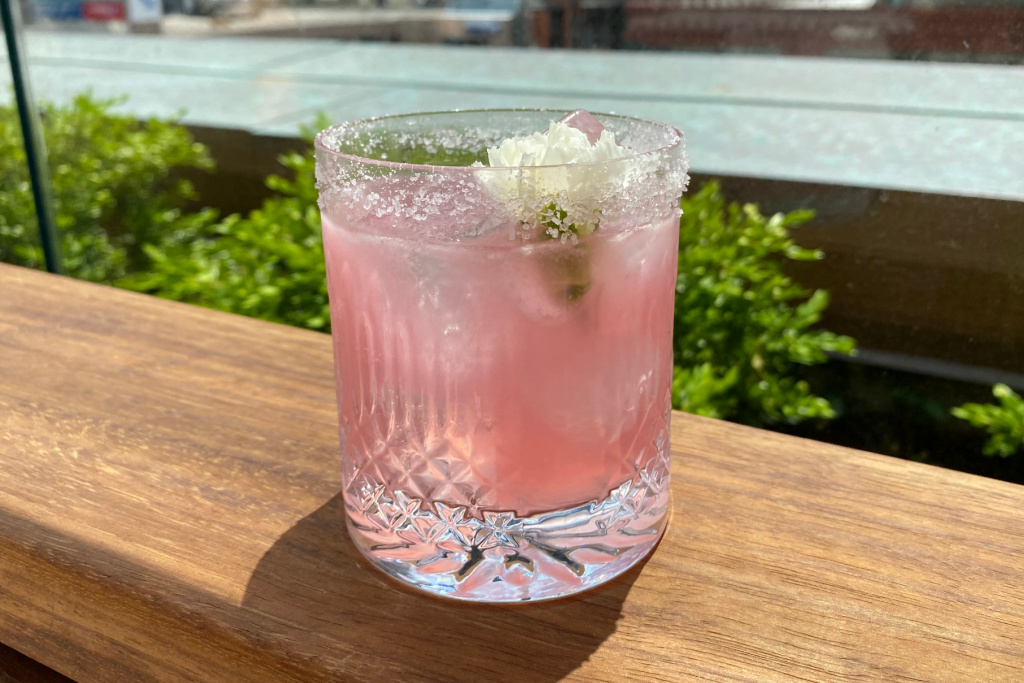 oaxaca cocktail stock bar