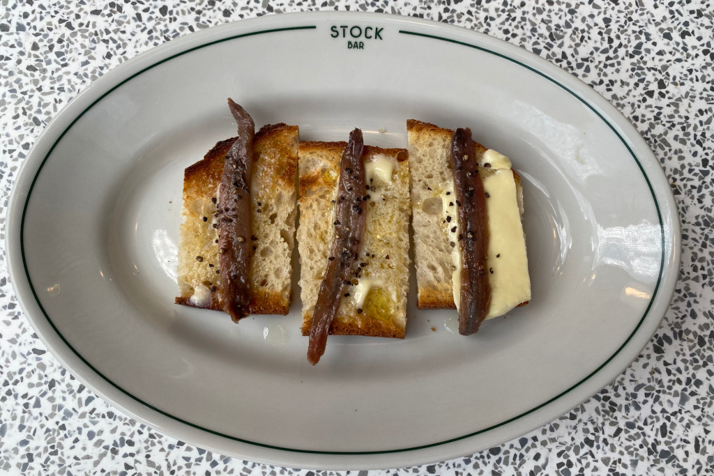 Pane e Acciughe stock bar