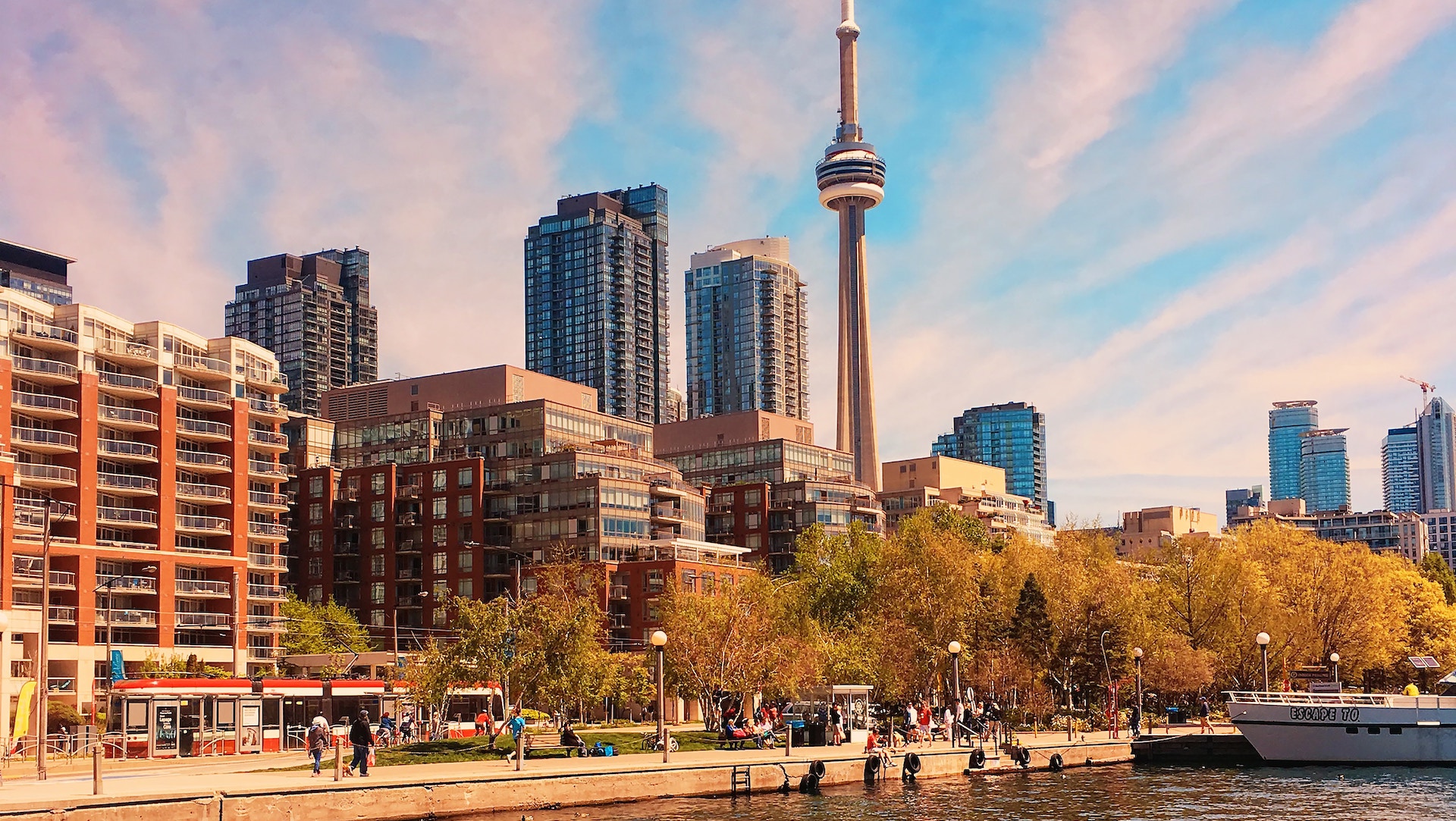 Average rent prices in Toronto shot up 40 in the past two years