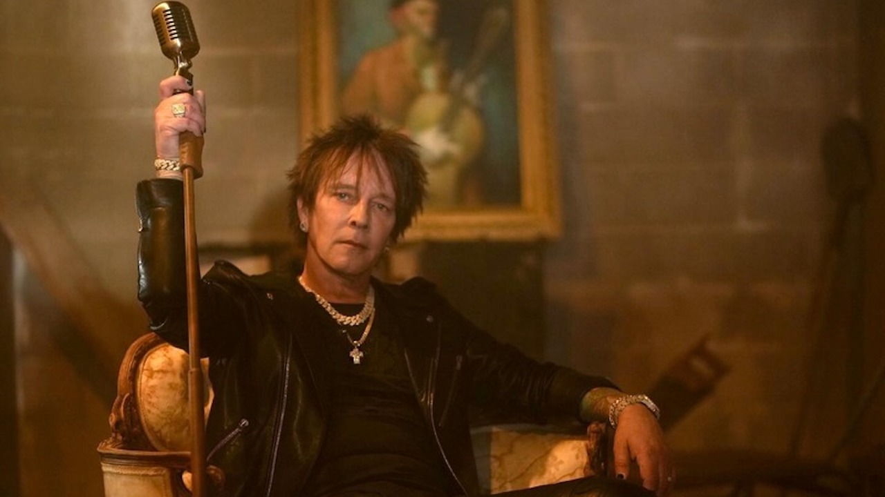 Billy Idol guitarist Billy Morrison