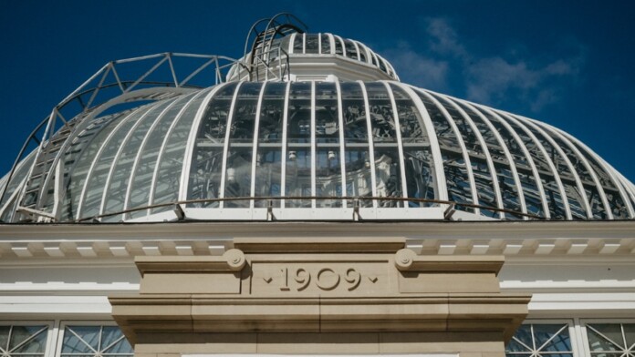 palmhouse Palm House at Allan Gardens
