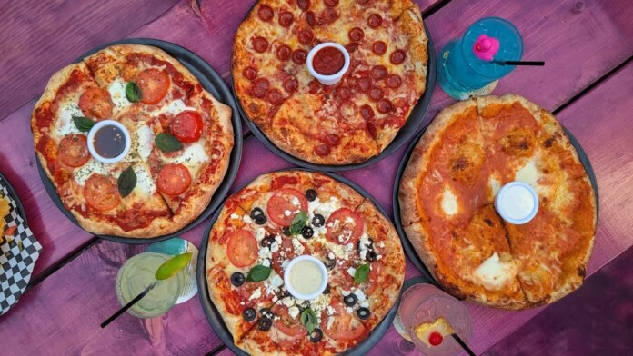 littleesepizza littleesepizza