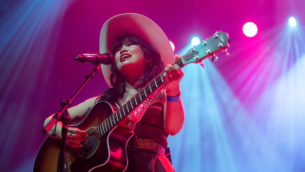 Nicolette & The Nobodies are playing the Toronto Islands Folk Festival