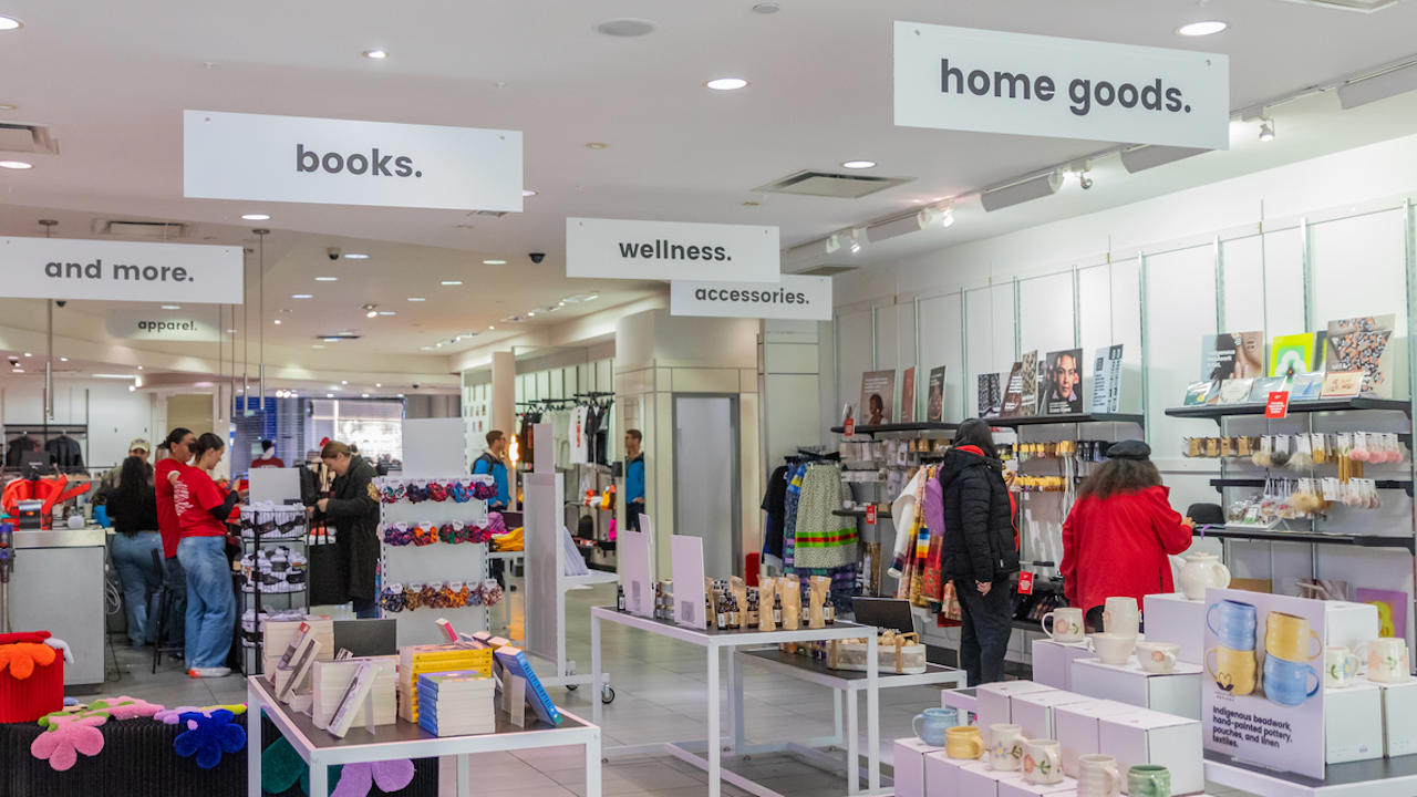 aaniin store
