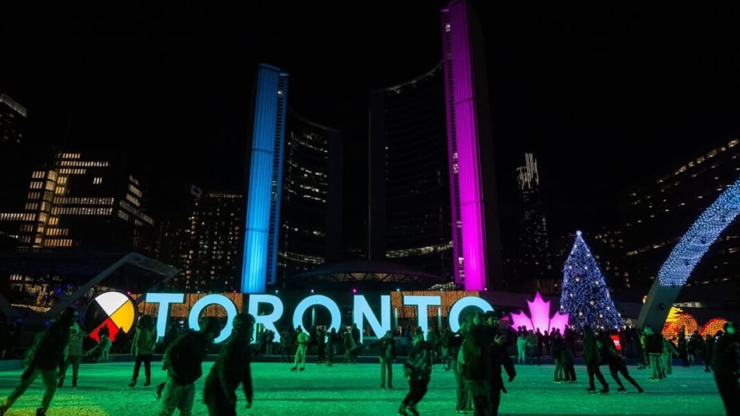 Nathan Phillips Square, Cavalcade of LIghts