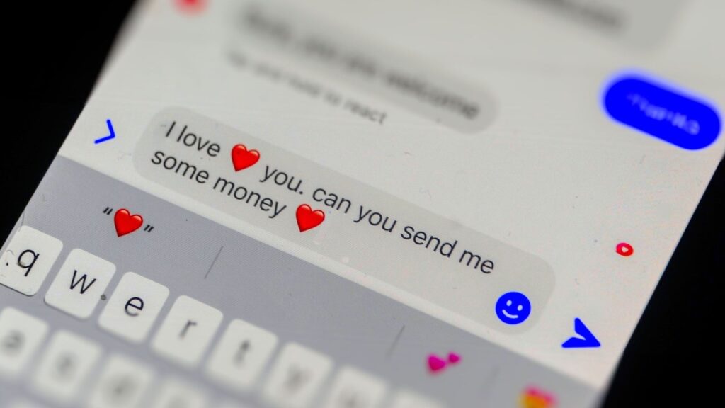 Toronto scam photo of a message on a smartphones involved with romance fraud