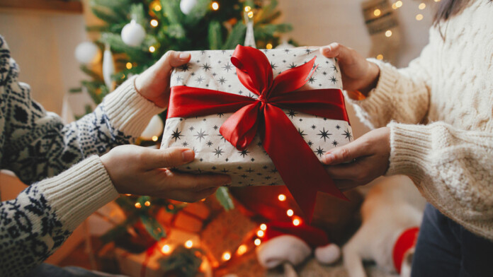 Sales Gift Guide lead 2