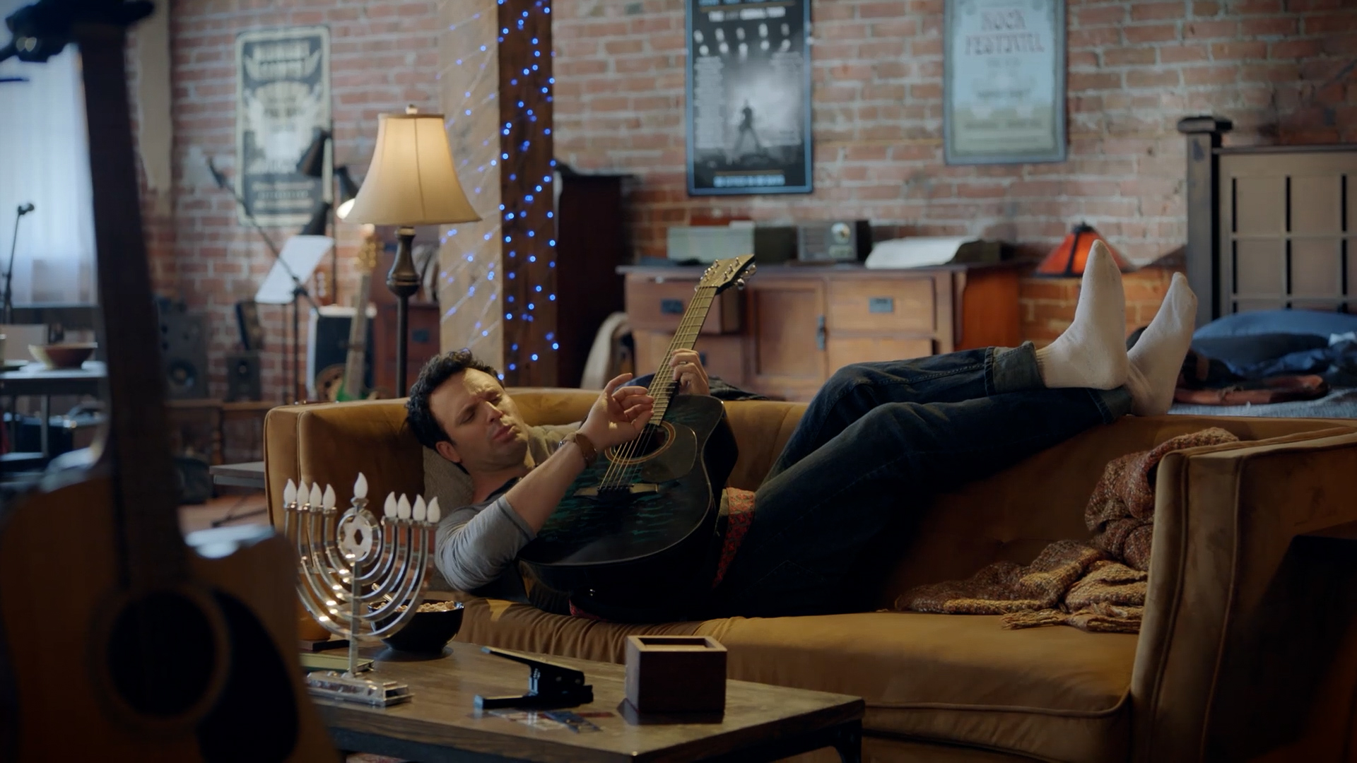 You can catch your favourite ‘Degrassi’ actor in a new holiday movie, Canada Reviews