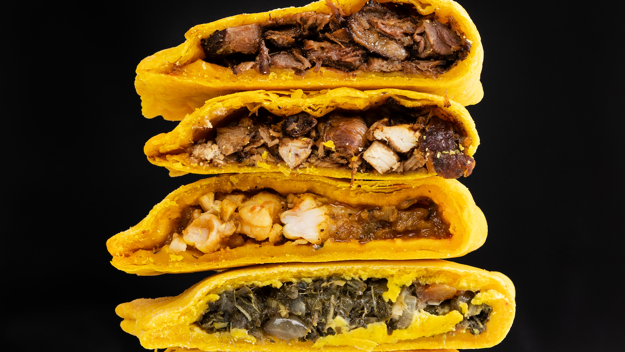 This iconic restaurant is dropping Jamaican patties in the middle of the Toronto subway, Canada Reviews