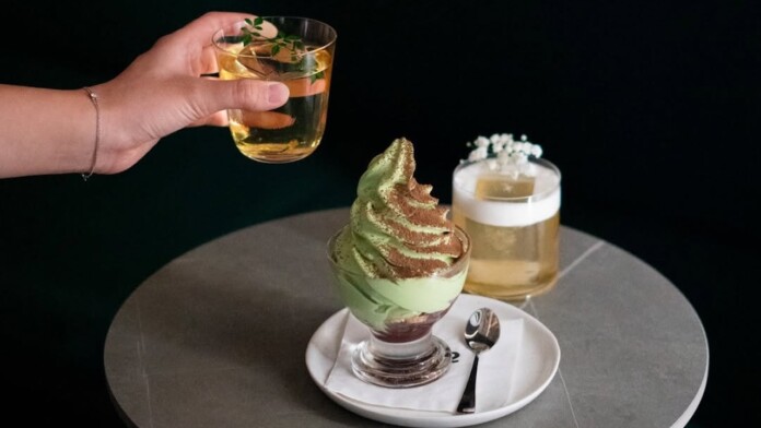 M2 Cocktail Bar