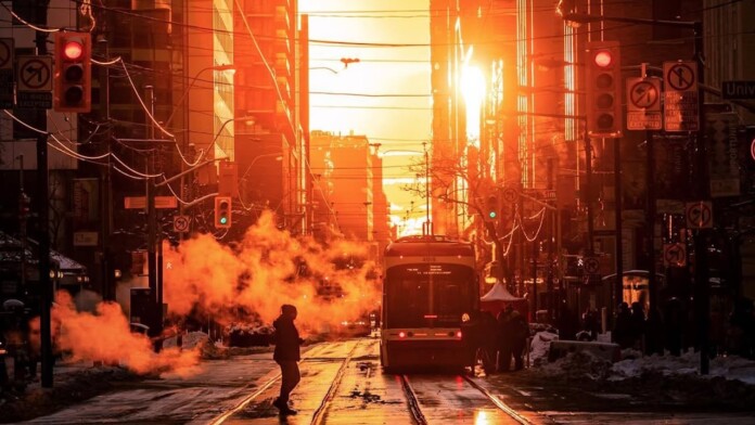Torontohenge sunrise