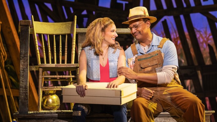 Press Danielle Wade as Maizy and Erick Pinnick as Grandpa in The North American Tour of SHUCKED 0745