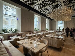 restaurant 186186 1775048860