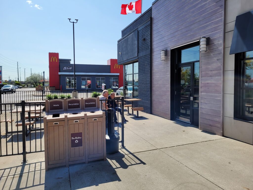 restaurant 189576 1775063605