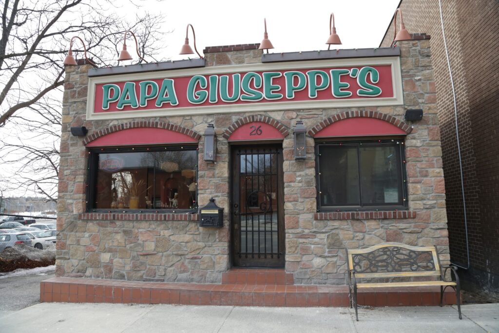 restaurant 190308 1775065486