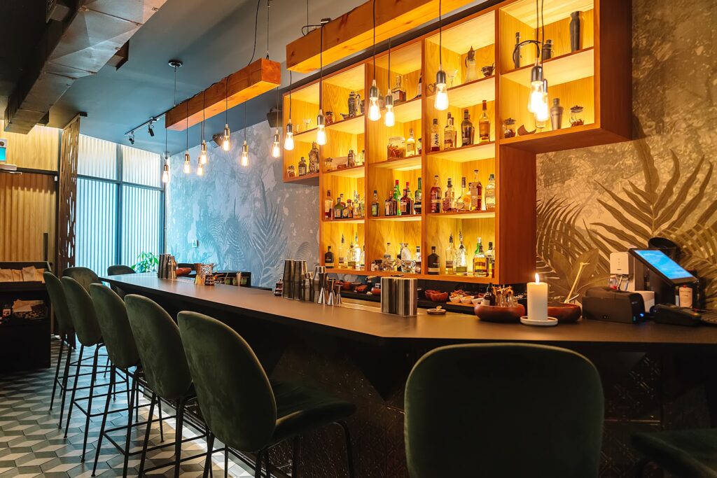 restaurant 190486 1775065971