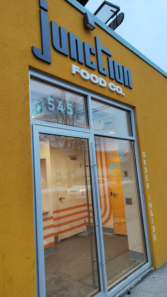 restaurant 190566 1775066177