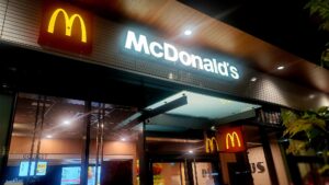 restaurant 190785 1775066704