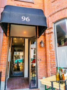 restaurant 190957 1775067130