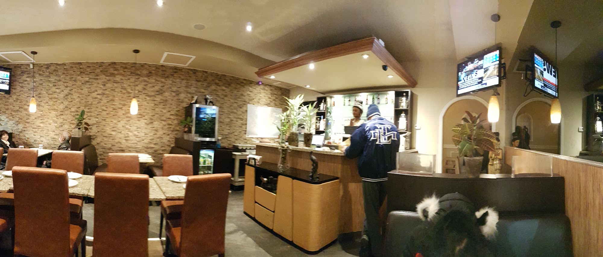 restaurant 193097 1775150055