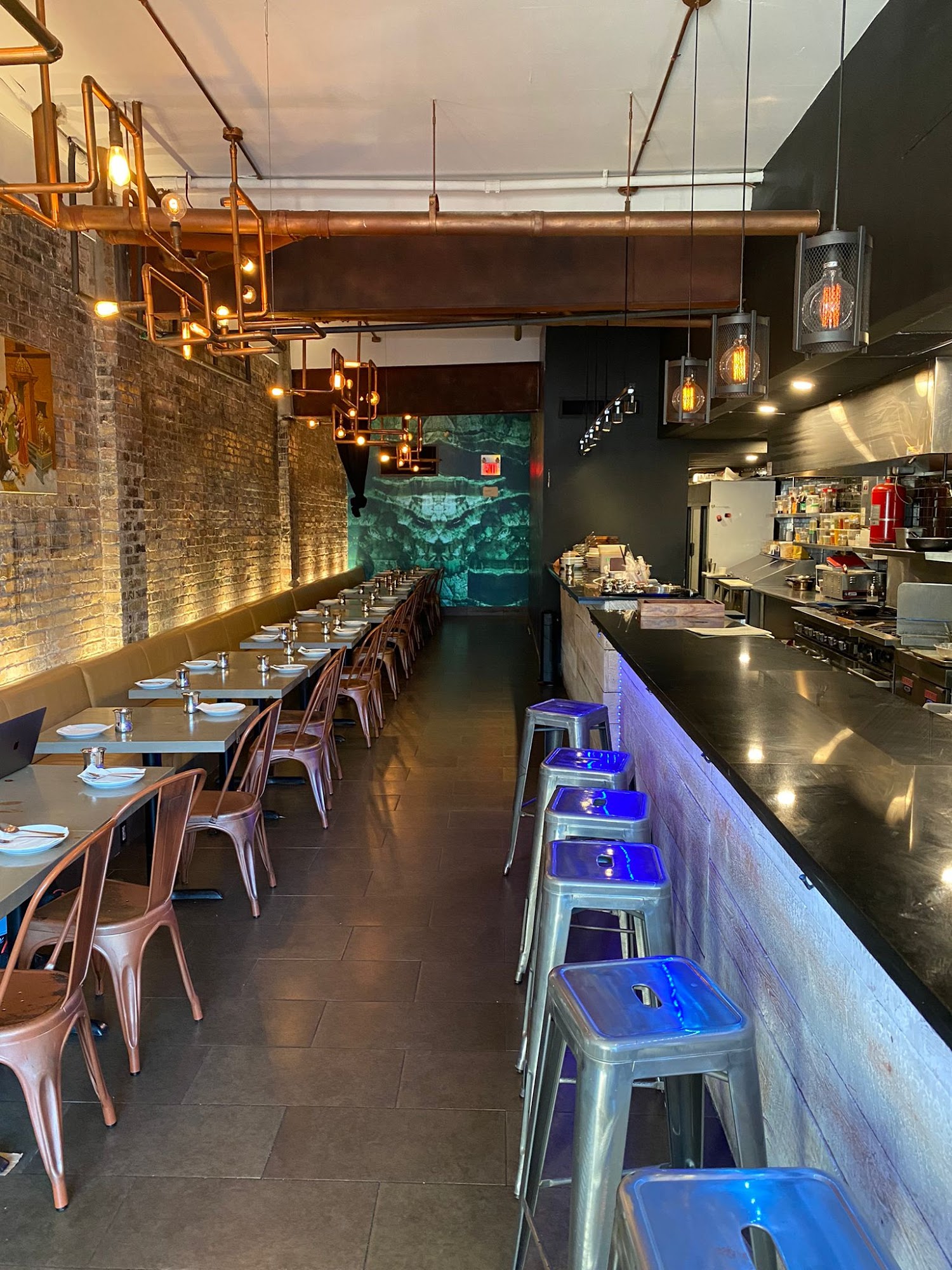 restaurant 193106 1775150056