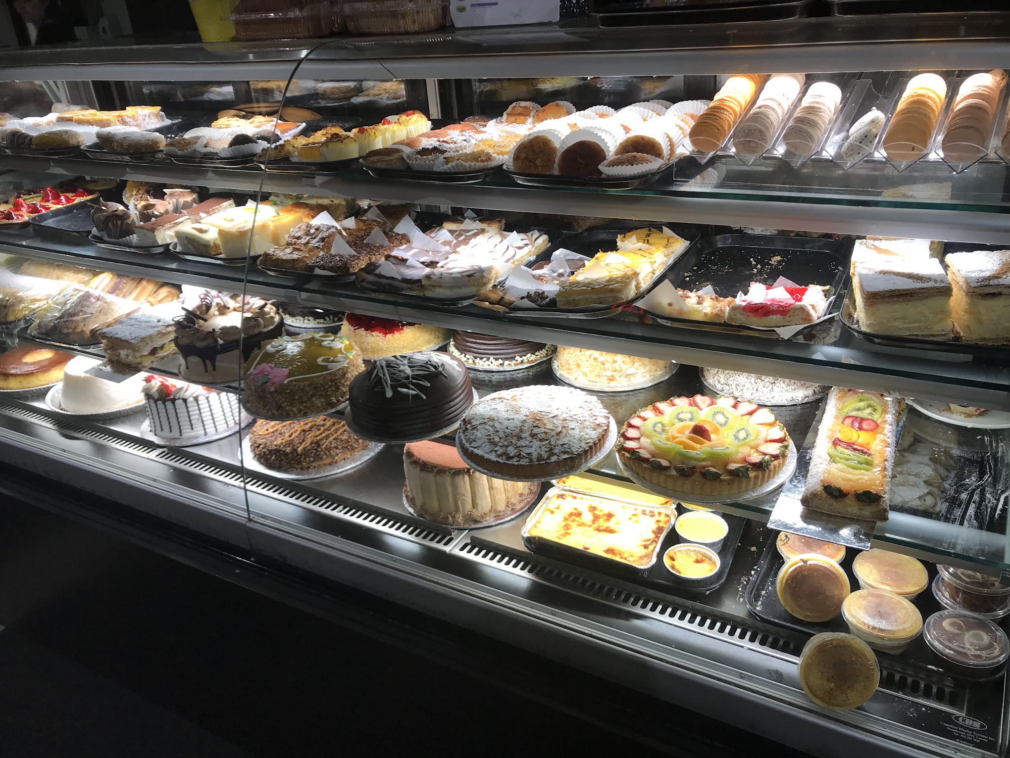 restaurant 193237 1775150098