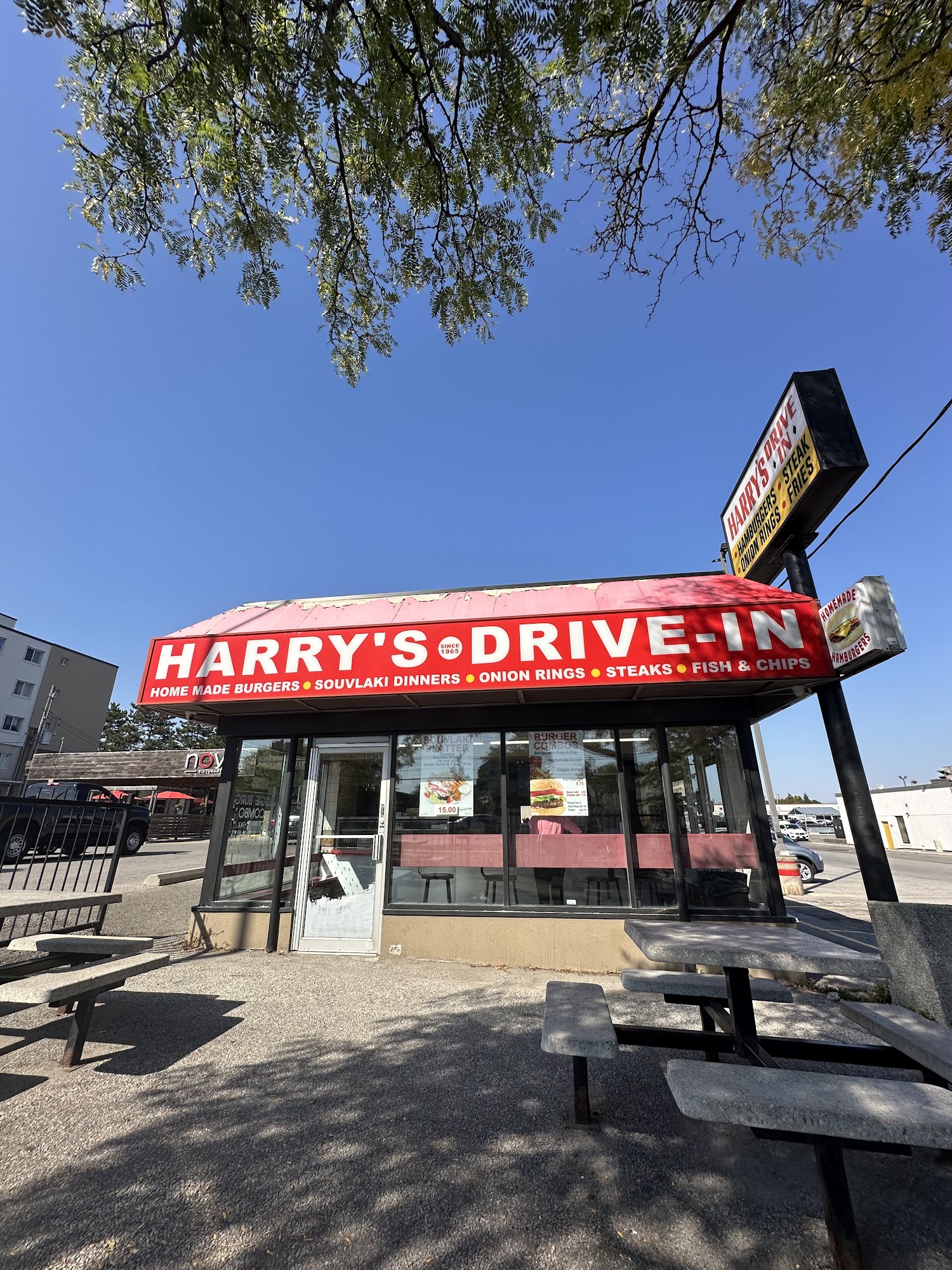 restaurant 193344 1775150130