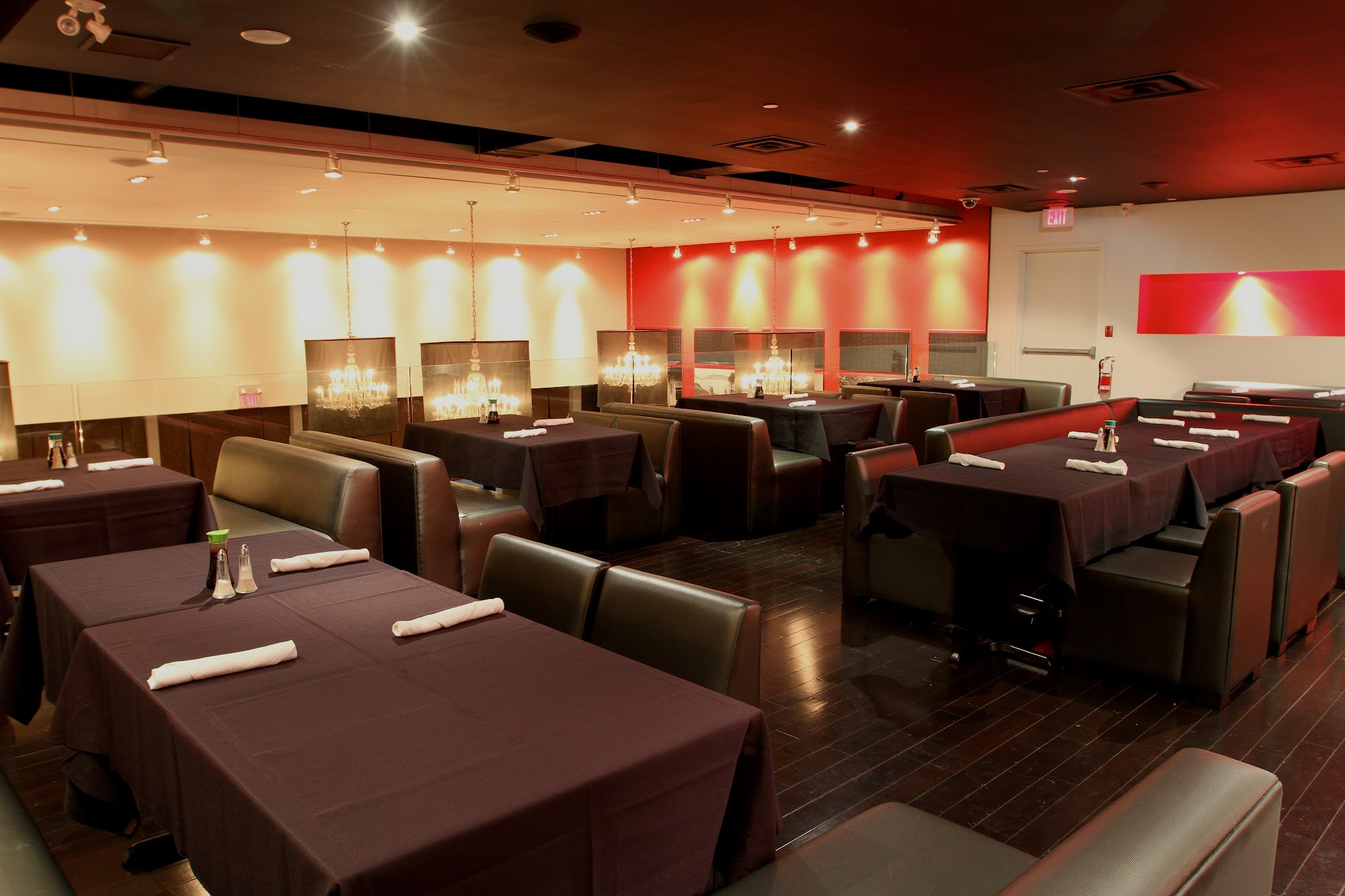 restaurant 193365 1775150136