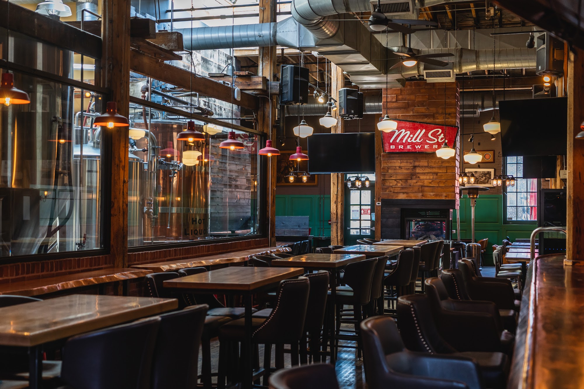 restaurant 193664 1775150226