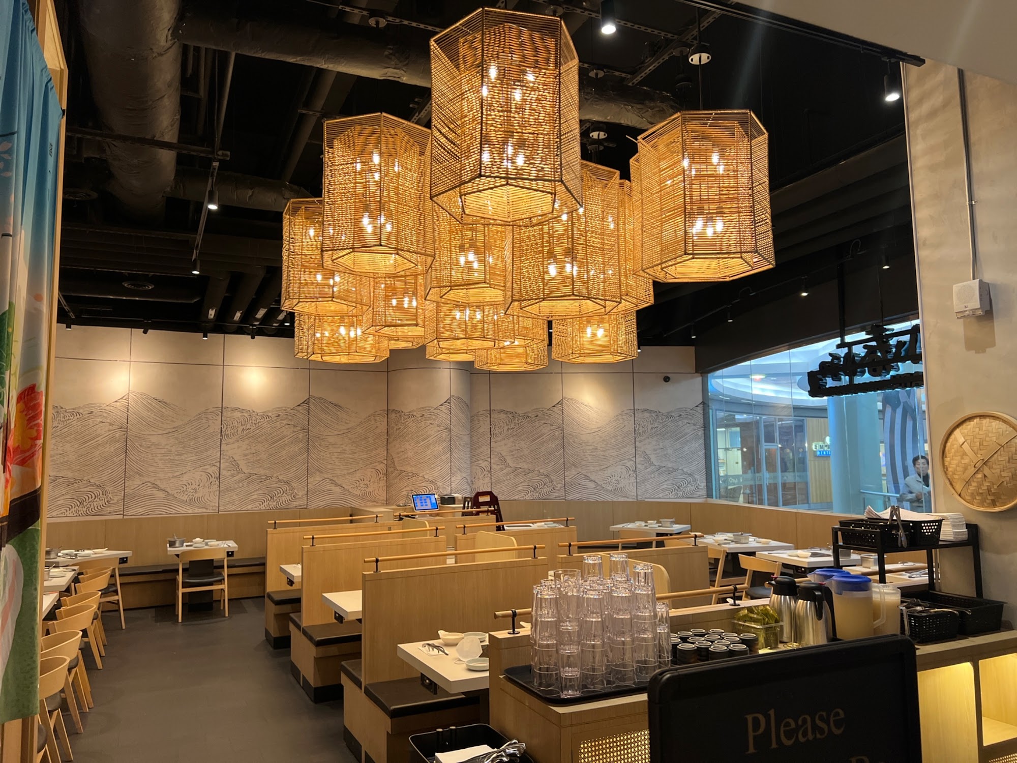 restaurant 193884 1775150291