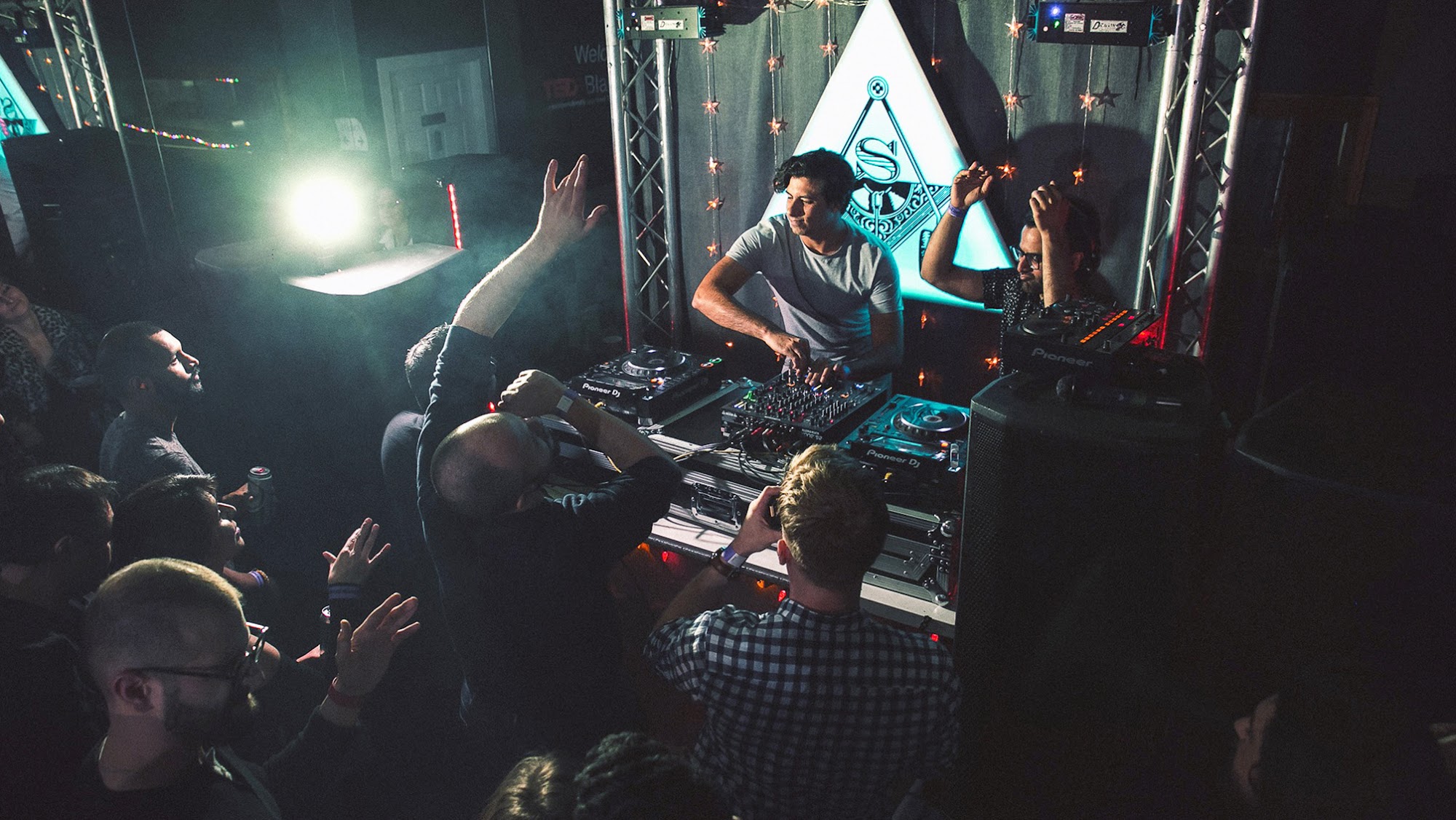 restaurant 193983 1775150319