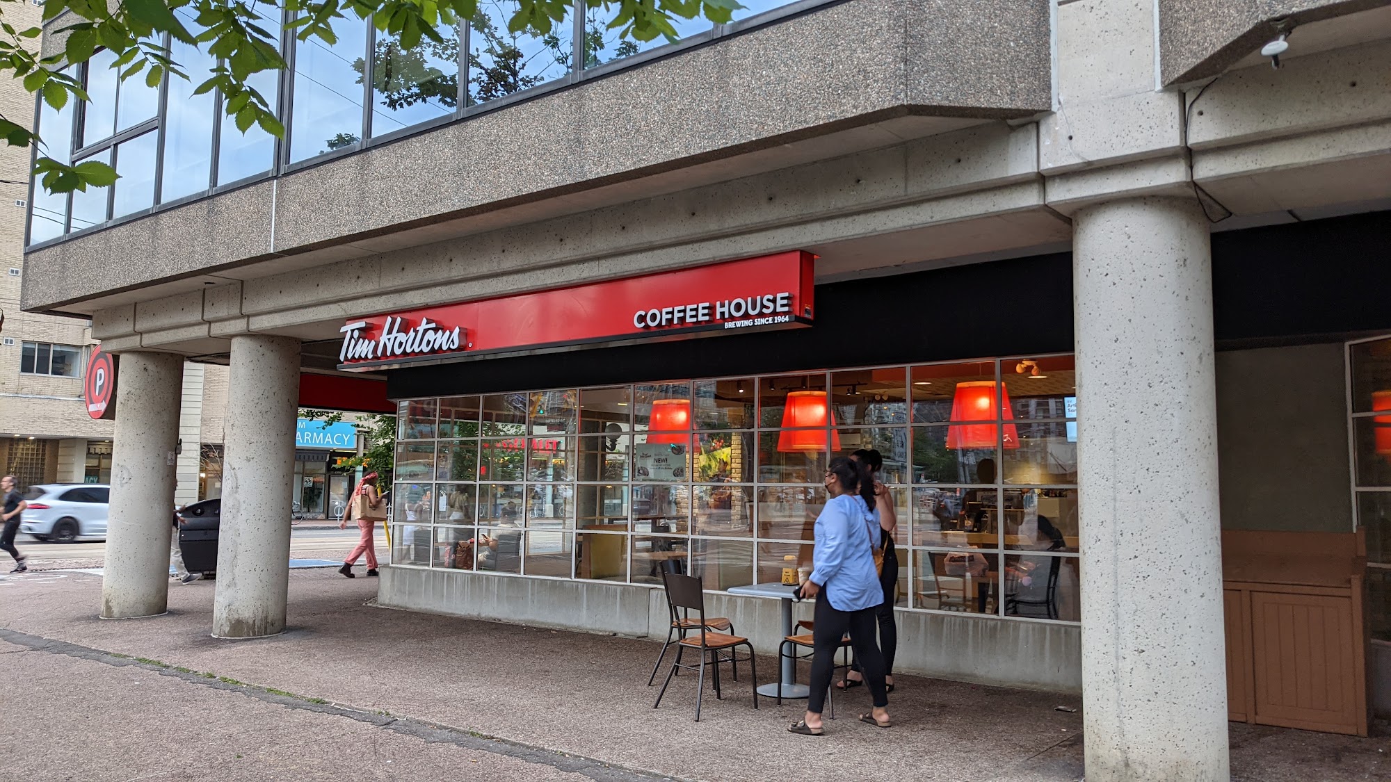 restaurant 194007 1775150325