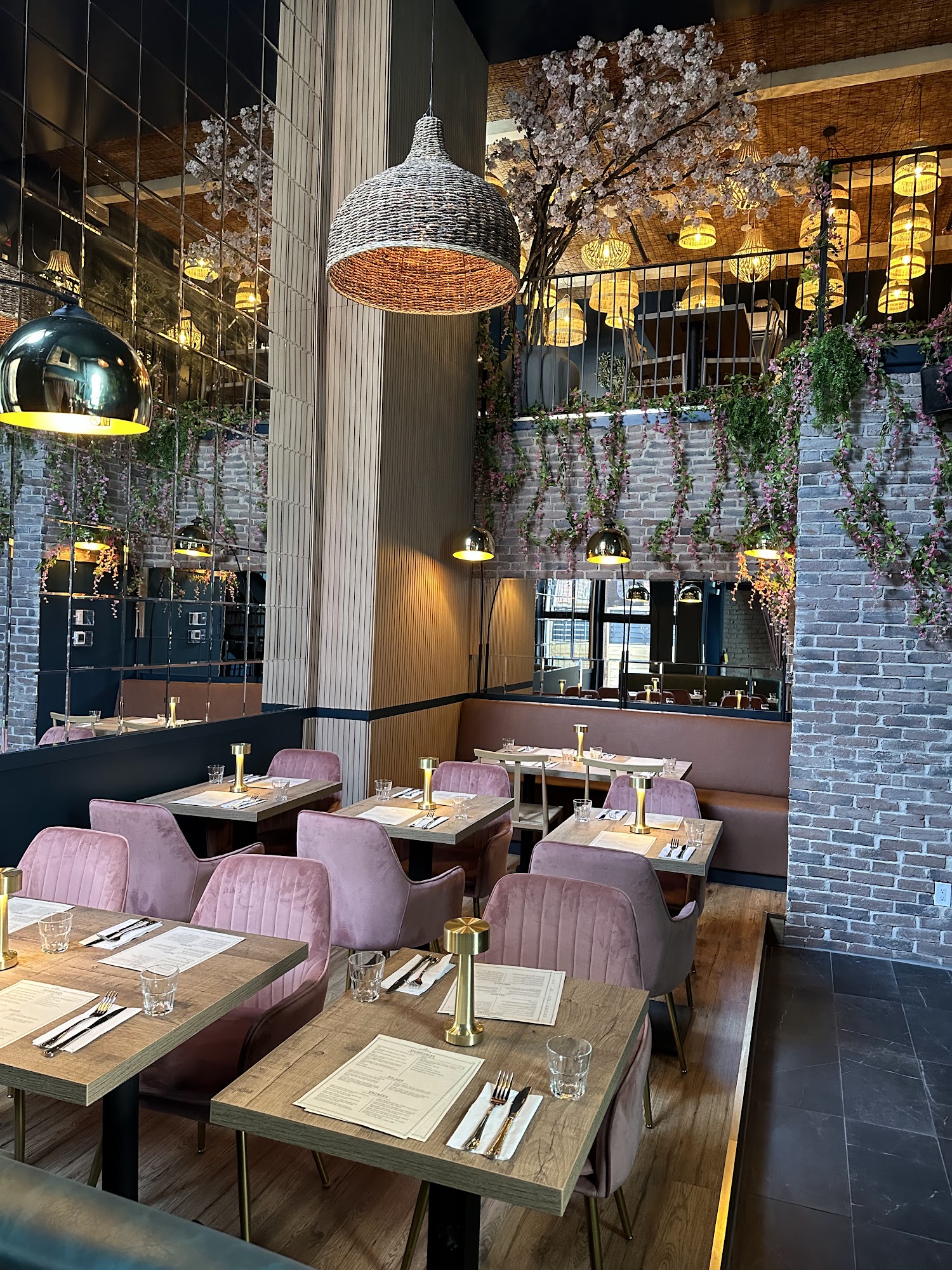 restaurant 194045 1775150336