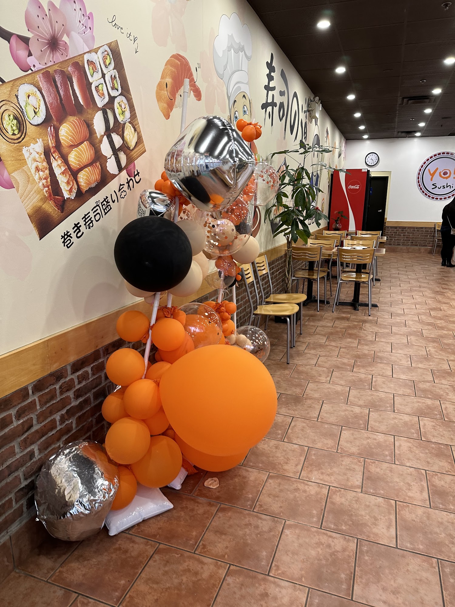 restaurant 194121 1775153420