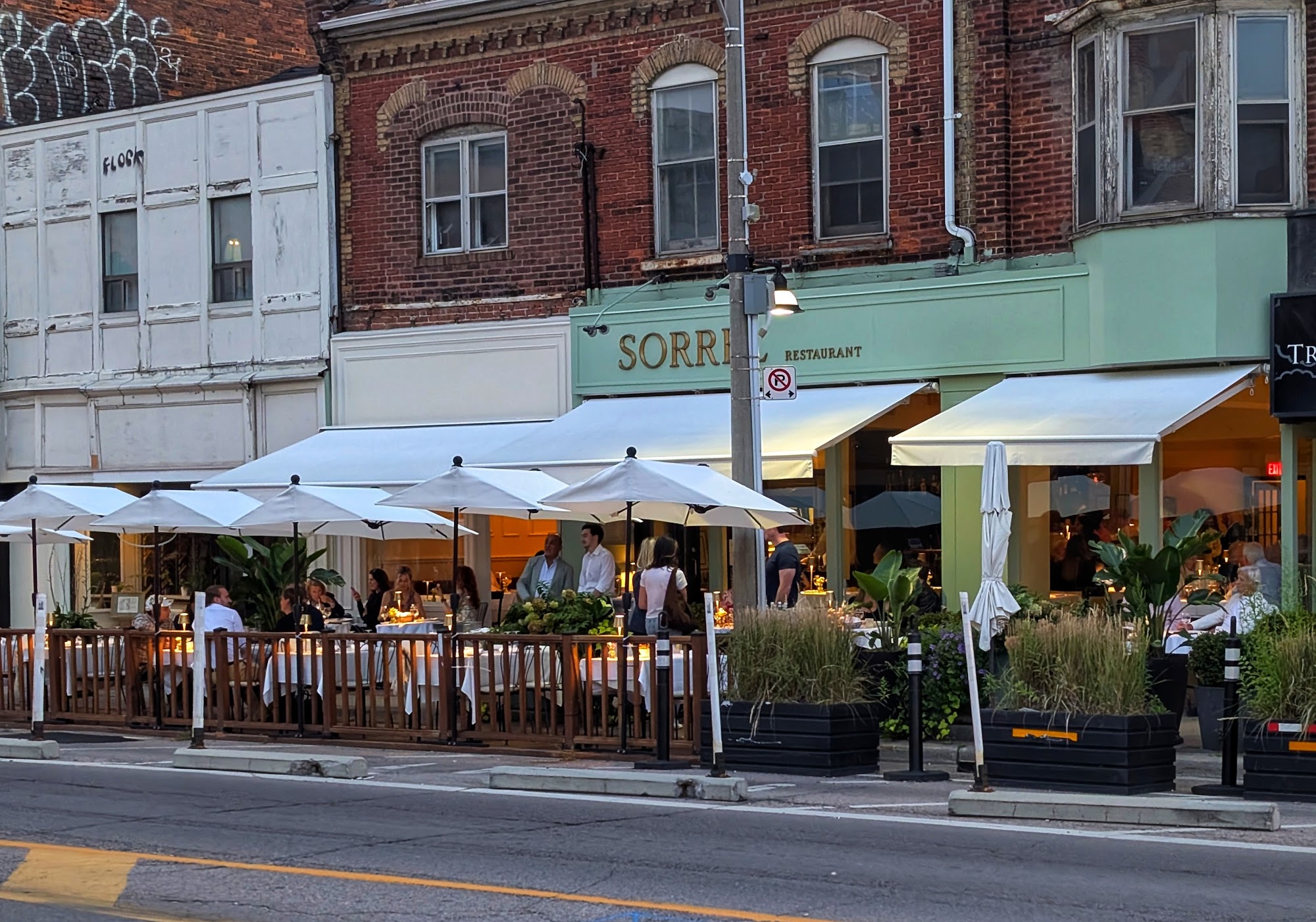 restaurant 194163 1775153433