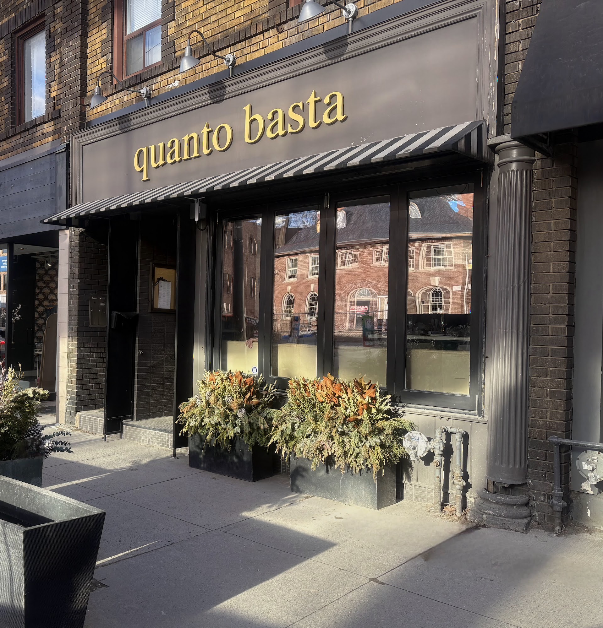 restaurant 194171 1775153437