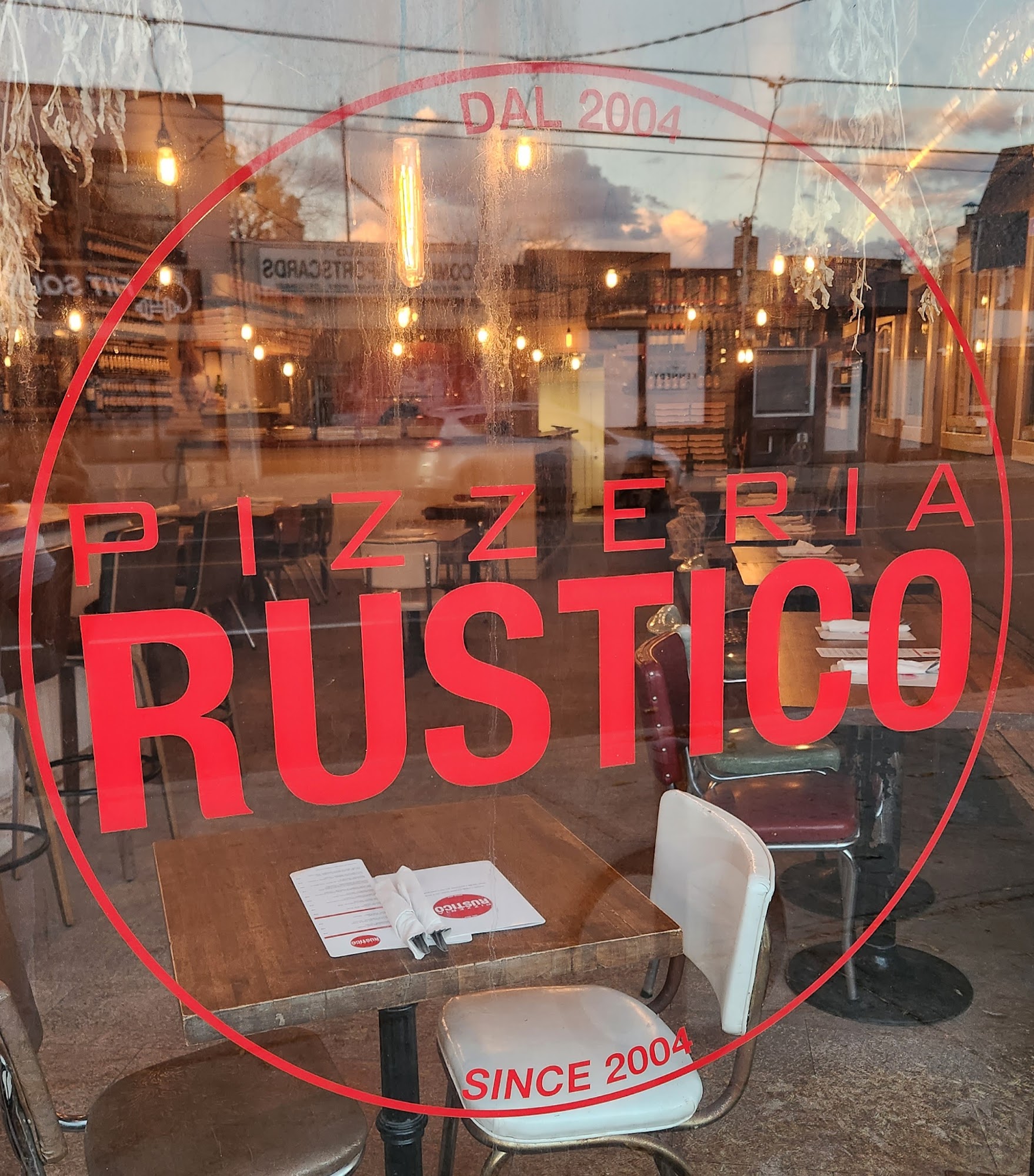 restaurant 194192 1775153444