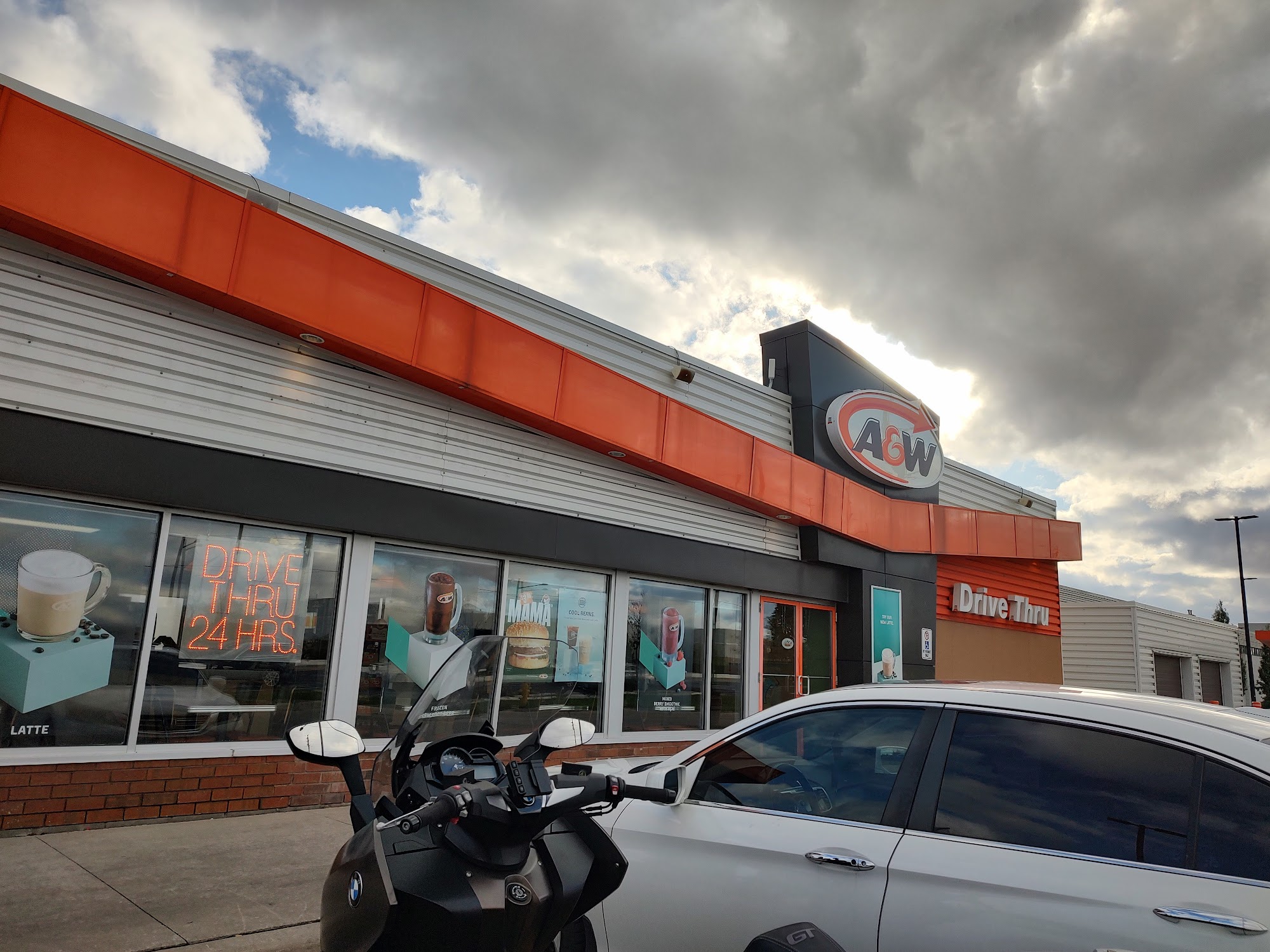 restaurant 194217 1775153449