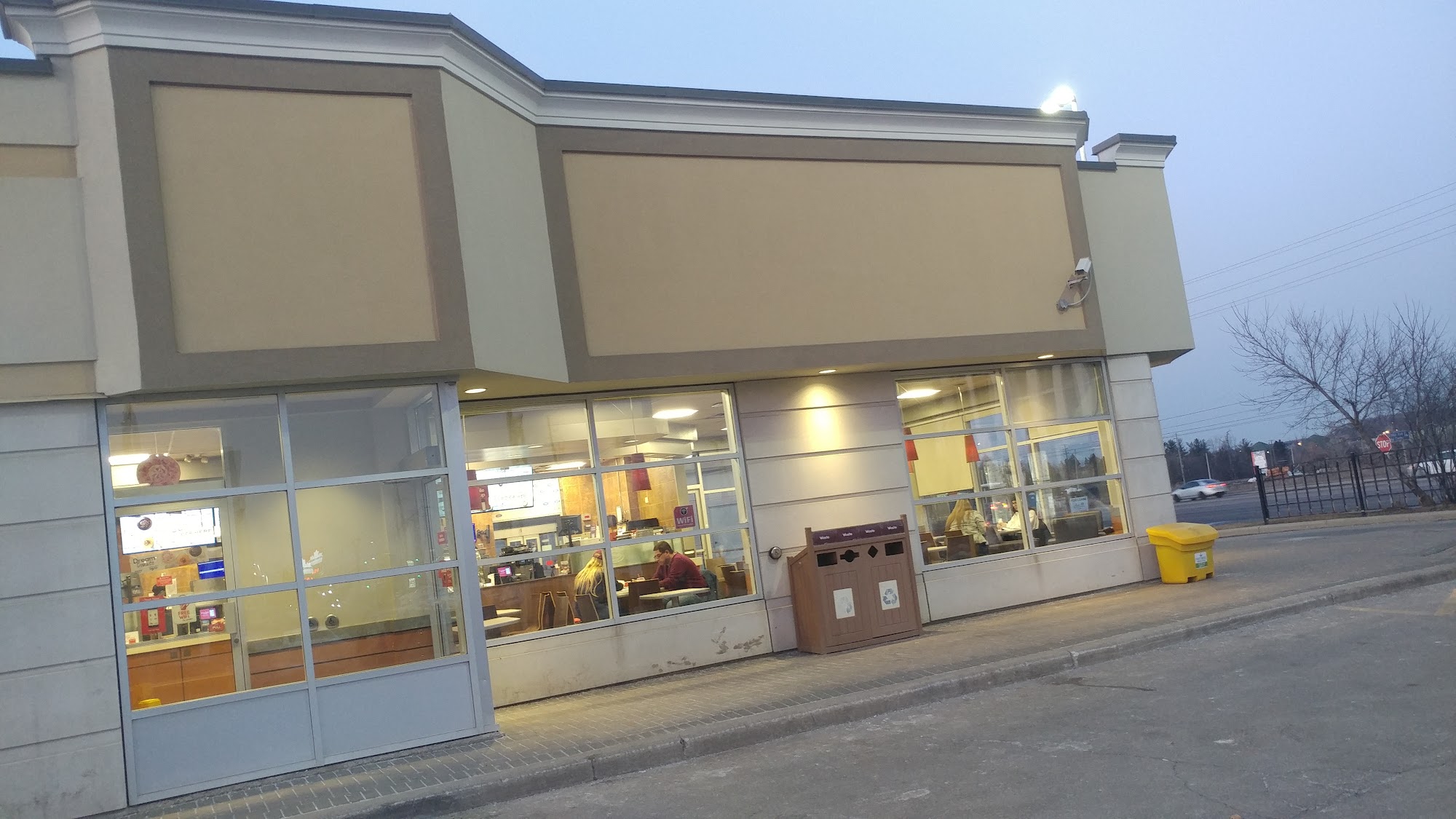 restaurant 194225 1775153450