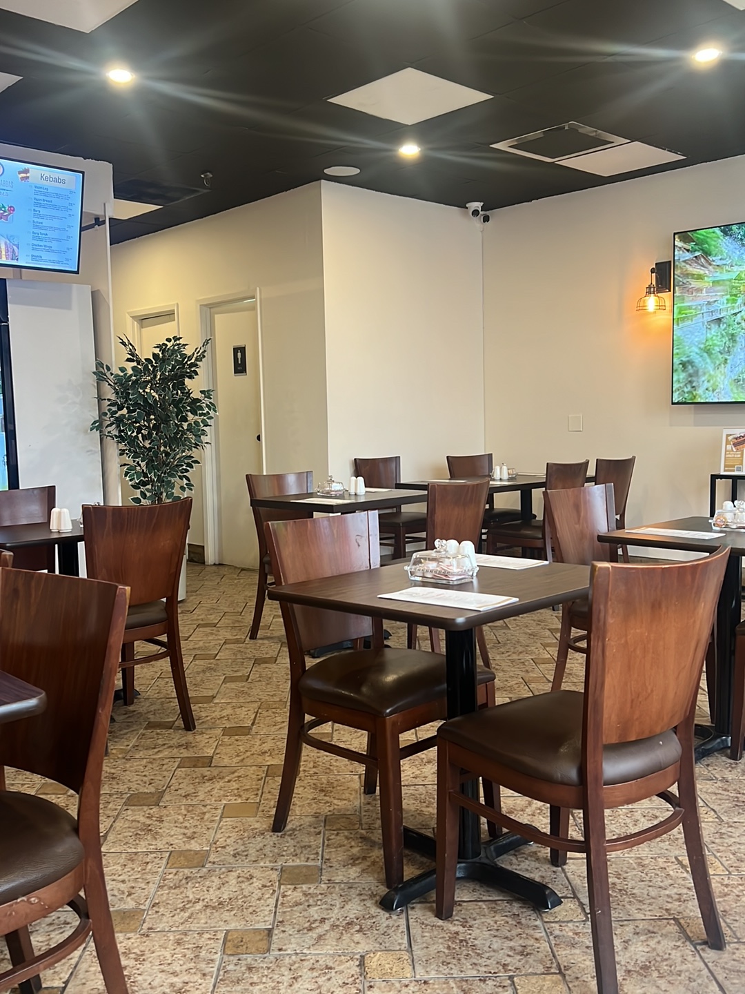 restaurant 194322 1775153478