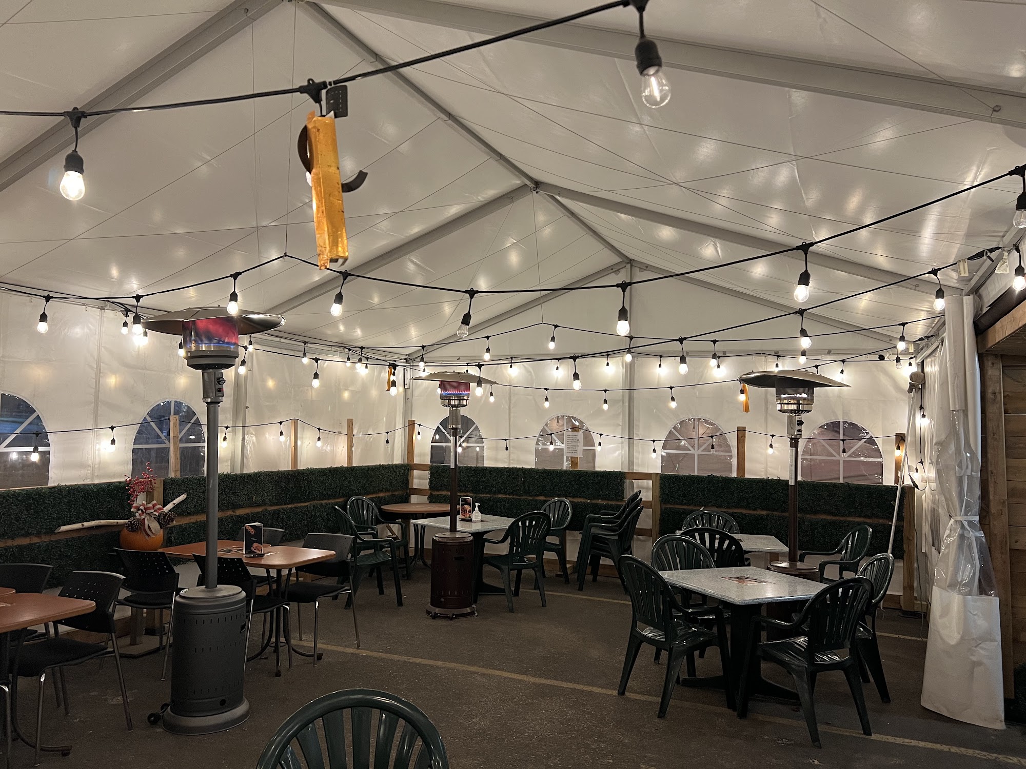 restaurant 194357 1775153489