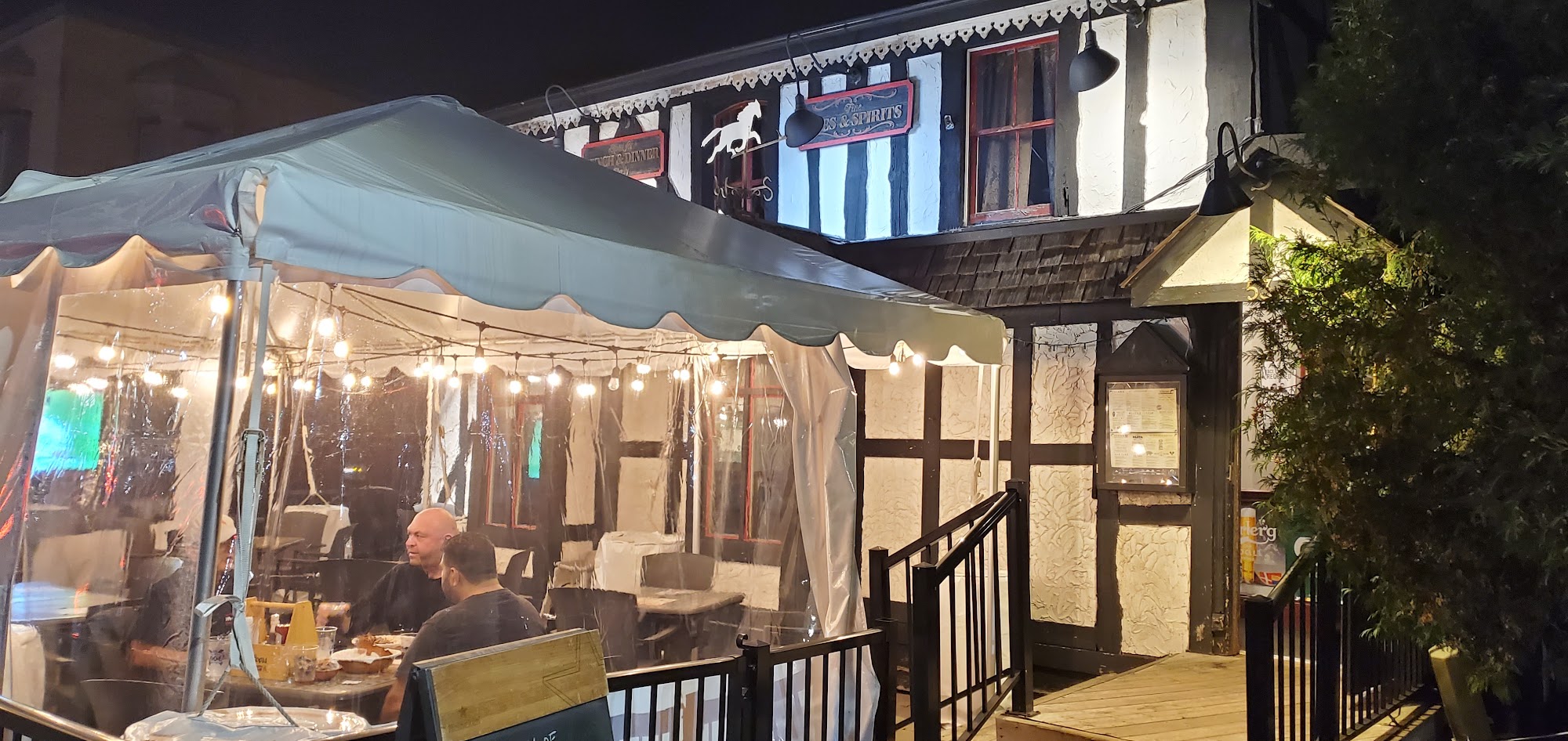 restaurant 194431 1775153511